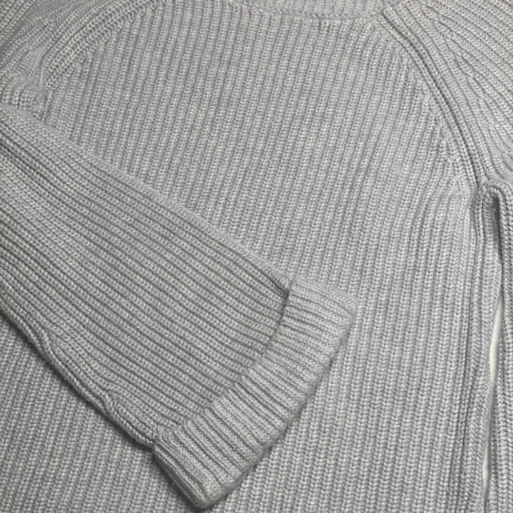 Loft Gray Ribbed Sweater - Picture 5 of 5